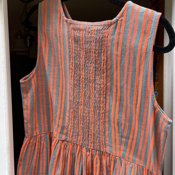 Cecelia Dress in Sundown - Picture 3 of 10